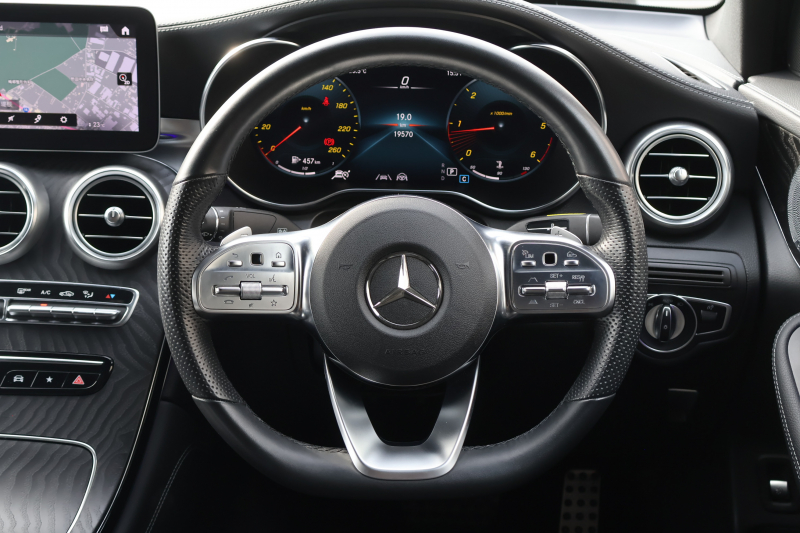 メルセデスベンツ GLC GLC220d 4MATIC ｸｰﾍﾟ AMGﾗｲﾝ　後期型 ﾚｻﾞｰｴｸｽｸﾙｰｼﾌﾞPKG ﾚｰﾀﾞｰｾｰﾌﾃｨPKG ｴｱﾊﾞﾗﾝｽPKG ｶﾞﾗｽSR 黒革 ｼｰﾄﾋｰﾀ ﾍﾞﾝﾁﾚｰﾀ MBUX 純正10.25ｲﾝﾁﾅﾋﾞ地ﾃﾞｼﾞ ｺｯｸﾋﾟｯﾄDisp 360°ｶﾒﾗ Burmester 電動Rｹﾞｰﾄ HUD AMG19ｲﾝﾁAW　2年保証