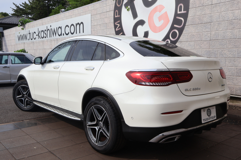 メルセデスベンツ GLC GLC220d 4MATIC ｸｰﾍﾟ AMGﾗｲﾝ　後期型 ﾚｻﾞｰｴｸｽｸﾙｰｼﾌﾞPKG ﾚｰﾀﾞｰｾｰﾌﾃｨPKG ｴｱﾊﾞﾗﾝｽPKG ｶﾞﾗｽSR 黒革 ｼｰﾄﾋｰﾀ ﾍﾞﾝﾁﾚｰﾀ MBUX 純正10.25ｲﾝﾁﾅﾋﾞ地ﾃﾞｼﾞ ｺｯｸﾋﾟｯﾄDisp 360°ｶﾒﾗ Burmester 電動Rｹﾞｰﾄ HUD AMG19ｲﾝﾁAW　2年保証