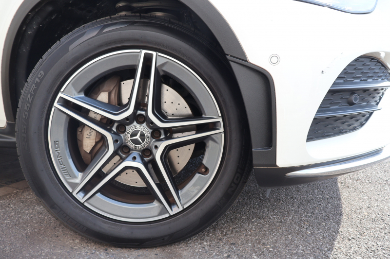 メルセデスベンツ GLC GLC220d 4MATIC ｸｰﾍﾟ AMGﾗｲﾝ　後期型 ﾚｻﾞｰｴｸｽｸﾙｰｼﾌﾞPKG ﾚｰﾀﾞｰｾｰﾌﾃｨPKG ｴｱﾊﾞﾗﾝｽPKG ｶﾞﾗｽSR 黒革 ｼｰﾄﾋｰﾀ ﾍﾞﾝﾁﾚｰﾀ MBUX 純正10.25ｲﾝﾁﾅﾋﾞ地ﾃﾞｼﾞ ｺｯｸﾋﾟｯﾄDisp 360°ｶﾒﾗ Burmester 電動Rｹﾞｰﾄ HUD AMG19ｲﾝﾁAW　2年保証
