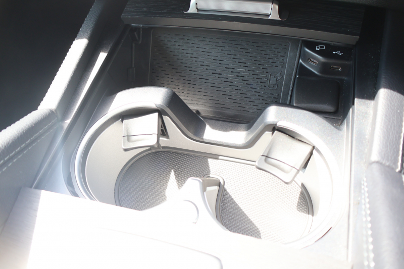 メルセデスベンツ GLE GLE400d 4MATIC ｸｰﾍﾟ ｽﾎﾟｰﾂ　E-ACTIVE BODY CONTROLPKG ﾚｰﾀﾞｰｾｰﾌﾃｨPKG ｴﾅｼﾞｬｲｼﾞﾝｸﾞPKG 1ｵｰﾅｰ ﾊﾟﾉﾗﾏSR 黒ﾅｯﾊﾟ革 ｼｰﾄﾋｰﾀｰ ﾍﾞﾝﾁﾚｰﾀｰ 純正12.3ｲﾝﾁﾅﾋﾞTV MBUX Burmester ﾌｯﾄﾄﾗﾝｸOP 温冷ｶｯﾌﾟﾎﾙﾀﾞｰ HUD LEDﾗｲﾄ AMG21ｲﾝﾁAW　2年保証