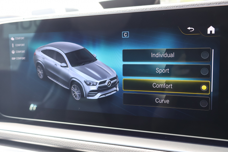 メルセデスベンツ GLE GLE400d 4MATIC ｸｰﾍﾟ ｽﾎﾟｰﾂ　E-ACTIVE BODY CONTROLPKG ﾚｰﾀﾞｰｾｰﾌﾃｨPKG ｴﾅｼﾞｬｲｼﾞﾝｸﾞPKG 1ｵｰﾅｰ ﾊﾟﾉﾗﾏSR 黒ﾅｯﾊﾟ革 ｼｰﾄﾋｰﾀｰ ﾍﾞﾝﾁﾚｰﾀｰ 純正12.3ｲﾝﾁﾅﾋﾞTV MBUX Burmester ﾌｯﾄﾄﾗﾝｸOP 温冷ｶｯﾌﾟﾎﾙﾀﾞｰ HUD LEDﾗｲﾄ AMG21ｲﾝﾁAW　2年保証