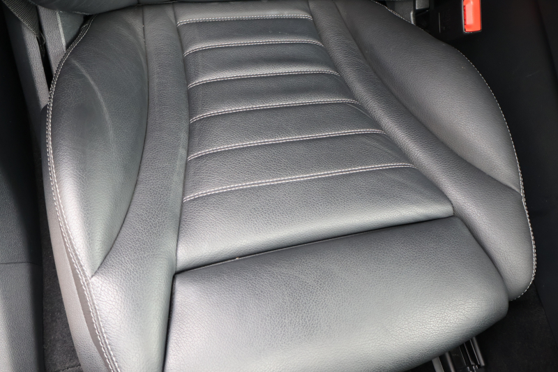 メルセデスベンツ GLC GLC250 4MATIC ｽﾎﾟｰﾂ(本革仕様)　AMGｽﾀｲﾘﾝｸﾞPKG ｴｱﾊﾞﾗﾝｽPKG ﾚｰﾀﾞｰｾｰﾌﾃｨPKG  ﾊﾟﾉﾗﾐｯｸSR 黒革ｼｰﾄ ｼｰﾄﾋｰﾀｰ ｷｰﾚｽGO 純正ﾅﾋﾞ地ﾃﾞｼﾞ 360度ｶﾒﾗｼｽﾃﾑ Burmester  電動Rｹﾞｰﾄ ﾌｯﾄﾄﾗﾝｸOP LEDﾍｯﾄﾞPTS AIRBODYｻｽ AMG19ｲﾝﾁAW　2年保証