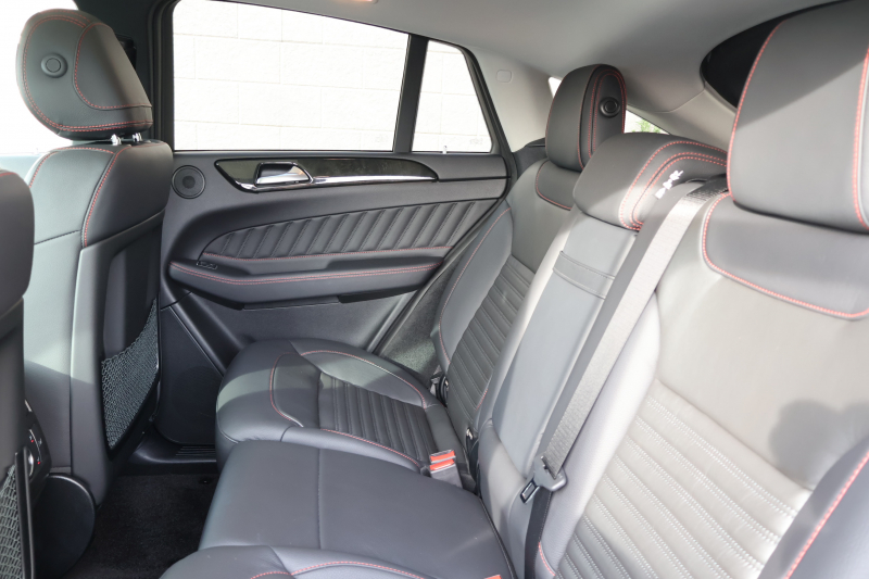 メルセデスベンツ GLE GLE350d 4MATIC ｸｰﾍﾟ ｽﾎﾟｰﾂ　ﾚｰﾀﾞｰｾｰﾌﾃｨPKG AMGｽﾀｲﾘﾝｸﾞ ﾊﾟﾉﾗﾐｯｸSR 黒ﾅｯﾊﾟ革 全席ｼｰﾄﾋｰﾀｰ 純正8ｲﾝﾁﾅﾋﾞ地ﾃﾞｼﾞ 360度ｶﾒﾗ 電動Rｹﾞｰﾄ harman/kardonﾛｼﾞｯｸ7ｻｳﾝﾄﾞｼｽﾃﾑ AppleCarPlay LEDﾍｯﾄﾞ ﾗﾝﾆﾝｸﾞﾎﾞｰﾄﾞ AMG21AW　2年保証