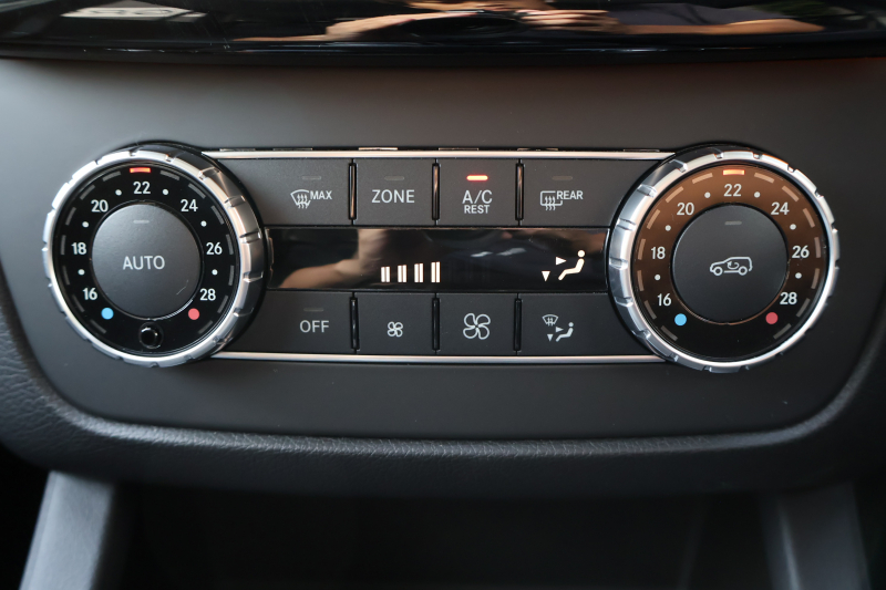 メルセデスベンツ GLE GLE350d 4MATIC ｸｰﾍﾟ ｽﾎﾟｰﾂ　ﾚｰﾀﾞｰｾｰﾌﾃｨPKG AMGｽﾀｲﾘﾝｸﾞ ﾊﾟﾉﾗﾐｯｸSR 黒ﾅｯﾊﾟ革 全席ｼｰﾄﾋｰﾀｰ 純正8ｲﾝﾁﾅﾋﾞ地ﾃﾞｼﾞ 360度ｶﾒﾗ 電動Rｹﾞｰﾄ harman/kardonﾛｼﾞｯｸ7ｻｳﾝﾄﾞｼｽﾃﾑ AppleCarPlay LEDﾍｯﾄﾞ ﾗﾝﾆﾝｸﾞﾎﾞｰﾄﾞ AMG21AW　2年保証