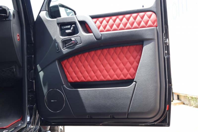 AMG Gクラス G63　左ﾊﾝﾄﾞﾙ designoｴｸｽｸﾙｰｼﾌﾞｲﾝﾃﾘｱPKG ﾃﾞｨｽﾄﾛﾆｯｸ&BSM 7AT SR designoｸﾗｼｯｸﾚｯﾄﾞ/ﾌﾞﾗｯｸ革ｼｰﾄ ｼｰﾄﾋｰﾀｰ ﾍﾞﾝﾁﾚｰﾀｰ 純正ﾅﾋﾞ地ﾃﾞｼﾞ harman/kardonｻﾗｳﾝﾄﾞ Bﾓﾆﾀｰ PTS ｷｾﾉﾝﾗｲﾄ AMG20ｲﾝﾁAW　2年保証