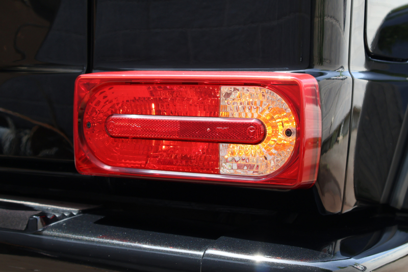AMG Gクラス G63　左ﾊﾝﾄﾞﾙ designoｴｸｽｸﾙｰｼﾌﾞｲﾝﾃﾘｱPKG ﾃﾞｨｽﾄﾛﾆｯｸ&BSM 7AT SR designoｸﾗｼｯｸﾚｯﾄﾞ/ﾌﾞﾗｯｸ革ｼｰﾄ ｼｰﾄﾋｰﾀｰ ﾍﾞﾝﾁﾚｰﾀｰ 純正ﾅﾋﾞ地ﾃﾞｼﾞ harman/kardonｻﾗｳﾝﾄﾞ Bﾓﾆﾀｰ PTS ｷｾﾉﾝﾗｲﾄ AMG20ｲﾝﾁAW　2年保証