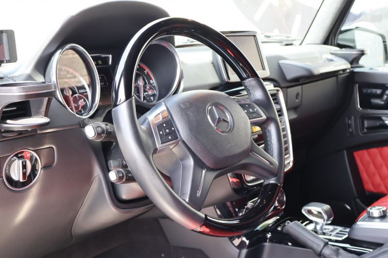 AMG Gクラス G63　左ﾊﾝﾄﾞﾙ designoｴｸｽｸﾙｰｼﾌﾞｲﾝﾃﾘｱPKG ﾃﾞｨｽﾄﾛﾆｯｸ&BSM 7AT SR designoｸﾗｼｯｸﾚｯﾄﾞ/ﾌﾞﾗｯｸ革ｼｰﾄ ｼｰﾄﾋｰﾀｰ ﾍﾞﾝﾁﾚｰﾀｰ 純正ﾅﾋﾞ地ﾃﾞｼﾞ harman/kardonｻﾗｳﾝﾄﾞ Bﾓﾆﾀｰ PTS ｷｾﾉﾝﾗｲﾄ AMG20ｲﾝﾁAW　2年保証