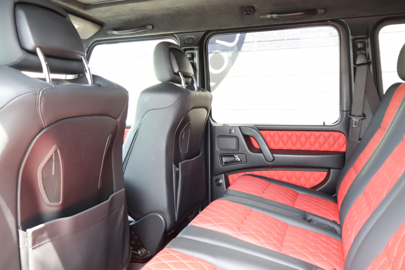 AMG Gクラス G63　左ﾊﾝﾄﾞﾙ designoｴｸｽｸﾙｰｼﾌﾞｲﾝﾃﾘｱPKG ﾃﾞｨｽﾄﾛﾆｯｸ&BSM 7AT SR designoｸﾗｼｯｸﾚｯﾄﾞ/ﾌﾞﾗｯｸ革ｼｰﾄ ｼｰﾄﾋｰﾀｰ ﾍﾞﾝﾁﾚｰﾀｰ 純正ﾅﾋﾞ地ﾃﾞｼﾞ harman/kardonｻﾗｳﾝﾄﾞ Bﾓﾆﾀｰ PTS ｷｾﾉﾝﾗｲﾄ AMG20ｲﾝﾁAW　2年保証