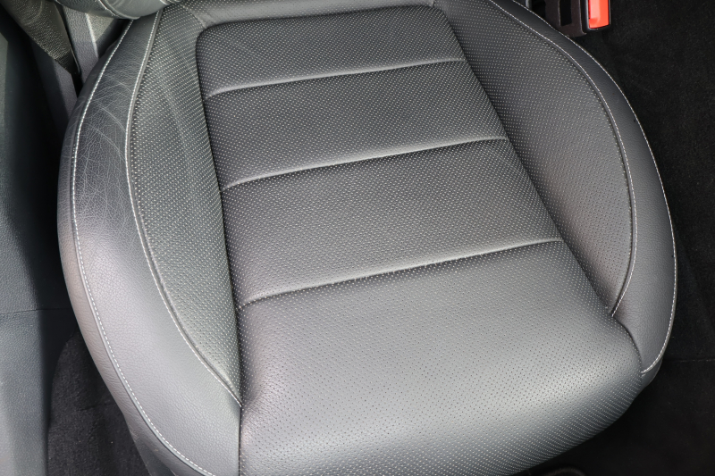 メルセデスベンツ Eクラス E220d 4MATIC ｵｰﾙﾃﾚｲﾝ　後期型 ｴｸｽｸﾙｰｼﾌﾞPKG ｴﾅｼﾞｬｲｼﾞﾝｸﾞPKG ﾚｰﾀﾞｰｾｰﾌﾃｨPKG ﾊﾟﾉﾗﾏSR ﾌﾞﾗｯｸ革 ｼｰﾄﾋｰﾀ ﾍﾞﾝﾁﾚｰﾀ MBUX AR12.3ｲﾝﾁﾅﾋﾞ地ﾃﾞｼﾞ Burmester ﾜｲﾔﾚｽﾁｬｰｼﾞﾝｸﾞ HUD ｴｱｻｽ 純正19ｲﾝﾁAW　2年保証