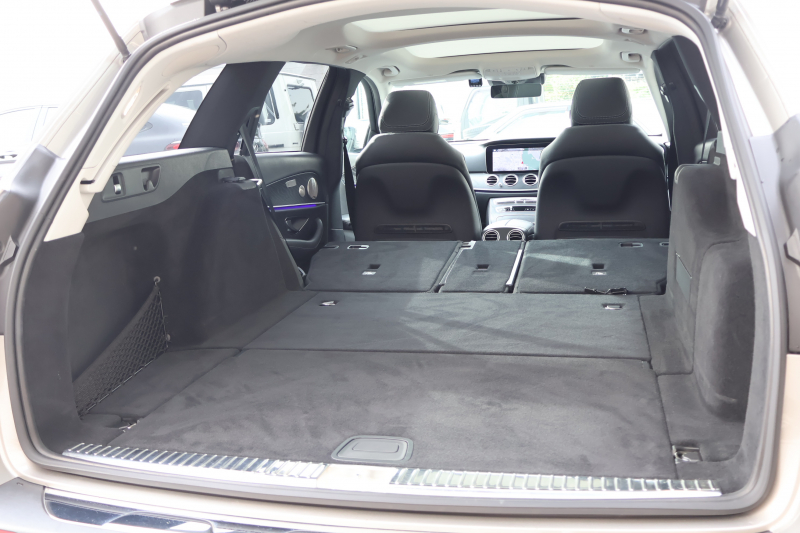 メルセデスベンツ Eクラス E220d 4MATIC ｵｰﾙﾃﾚｲﾝ　後期型 ｴｸｽｸﾙｰｼﾌﾞPKG ｴﾅｼﾞｬｲｼﾞﾝｸﾞPKG ﾚｰﾀﾞｰｾｰﾌﾃｨPKG ﾊﾟﾉﾗﾏSR ﾌﾞﾗｯｸ革 ｼｰﾄﾋｰﾀ ﾍﾞﾝﾁﾚｰﾀ MBUX AR12.3ｲﾝﾁﾅﾋﾞ地ﾃﾞｼﾞ Burmester ﾜｲﾔﾚｽﾁｬｰｼﾞﾝｸﾞ HUD ｴｱｻｽ 純正19ｲﾝﾁAW　2年保証