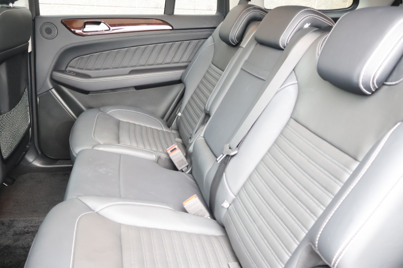 メルセデスベンツ GLS GLS350d 4MATIC ｽﾎﾟｰﾂ　ﾚｰﾀﾞｰｾｰﾌﾃｨPKG AMGｽﾀｲﾘﾝｸﾞ ﾊﾟﾉﾗﾐｯｸSR 黒ﾅｯﾊﾟ革 全席ｼｰﾄﾋｰﾀｰ 純正8ｲﾝﾁﾅﾋﾞ地ﾃﾞｼﾞ 360度ｶﾒﾗ 電動Rｹﾞｰﾄ harman/kardonﾛｼﾞｯｸ7ｻｳﾝﾄﾞｼｽﾃﾑ AppleCarPlay LEDﾍｯﾄﾞ ﾗﾝﾆﾝｸﾞﾎﾞｰﾄﾞ AMG21AW　2年保証