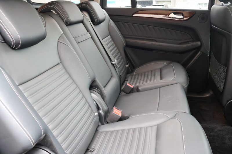 メルセデスベンツ GLS GLS350d 4MATIC ｽﾎﾟｰﾂ　ﾚｰﾀﾞｰｾｰﾌﾃｨPKG AMGｽﾀｲﾘﾝｸﾞ ﾊﾟﾉﾗﾐｯｸSR 黒ﾅｯﾊﾟ革 全席ｼｰﾄﾋｰﾀｰ 純正8ｲﾝﾁﾅﾋﾞ地ﾃﾞｼﾞ 360度ｶﾒﾗ 電動Rｹﾞｰﾄ harman/kardonﾛｼﾞｯｸ7ｻｳﾝﾄﾞｼｽﾃﾑ AppleCarPlay LEDﾍｯﾄﾞ ﾗﾝﾆﾝｸﾞﾎﾞｰﾄﾞ AMG21AW　2年保証