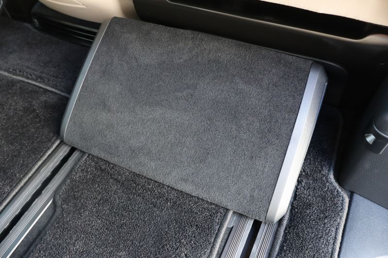 メルセデスベンツ Vクラス V220d ｴｸｽｸﾙｰｼﾌﾞ ﾛﾝｸﾞ ﾌﾟﾗﾁﾅｽｲｰﾄ(受注生産)　ﾚｰﾀﾞｰｾｰﾌﾃｨPKG 1ｵｰﾅｰ ﾊﾟﾉﾗﾐｯｸSR 2列目ｴｸｽｸﾙｰｼｰﾌﾞｼｰﾄ ﾍﾞｰｼﾞｭ革ｼｰﾄ ｼｰﾄﾋｰﾀｰ ﾍﾞﾝﾁﾚｰﾀｰ MBUX 10.25ｲﾝﾁﾅﾋﾞ地ﾃﾞｼﾞ AppleCarPlay Burmester 冷蔵庫付ｺﾝｿｰﾙ AMG19AW　2年保証