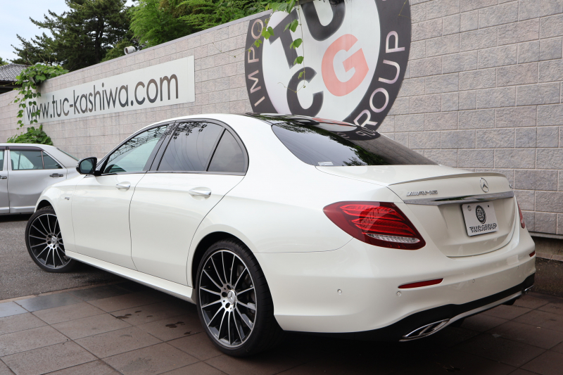 AMG Eクラス E43 4MATIC　ｴｸｽｸﾙｰｼﾌﾞPKG ﾚｰﾀﾞｰｾｰﾌﾃｨPKG ｴｱﾊﾞﾗﾝｽPKG 黒ﾅｯﾊﾟ革 ｼｰﾄﾋｰﾀｰ ﾍﾞﾝﾁﾚｰﾀｰ 純正12.3ｲﾝﾁﾅﾋﾞ地ﾃﾞｼﾞ 360°ｶﾒﾗ Burmesterｻﾗｳﾝﾄﾞ AppleCarPlay Android Auto ﾌｯﾄﾄﾗﾝｸOP ﾏﾙﾁﾋﾞｰﾑLED AMG20AW　2年保証
