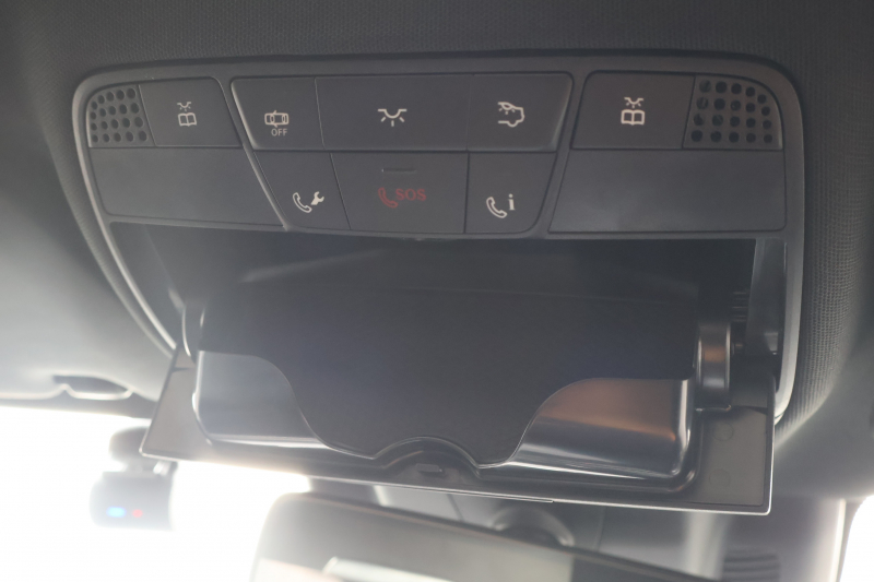 AMG Eクラス E43 4MATIC　ｴｸｽｸﾙｰｼﾌﾞPKG ﾚｰﾀﾞｰｾｰﾌﾃｨPKG ｴｱﾊﾞﾗﾝｽPKG 黒ﾅｯﾊﾟ革 ｼｰﾄﾋｰﾀｰ ﾍﾞﾝﾁﾚｰﾀｰ 純正12.3ｲﾝﾁﾅﾋﾞ地ﾃﾞｼﾞ 360°ｶﾒﾗ Burmesterｻﾗｳﾝﾄﾞ AppleCarPlay Android Auto ﾌｯﾄﾄﾗﾝｸOP ﾏﾙﾁﾋﾞｰﾑLED AMG20AW　2年保証