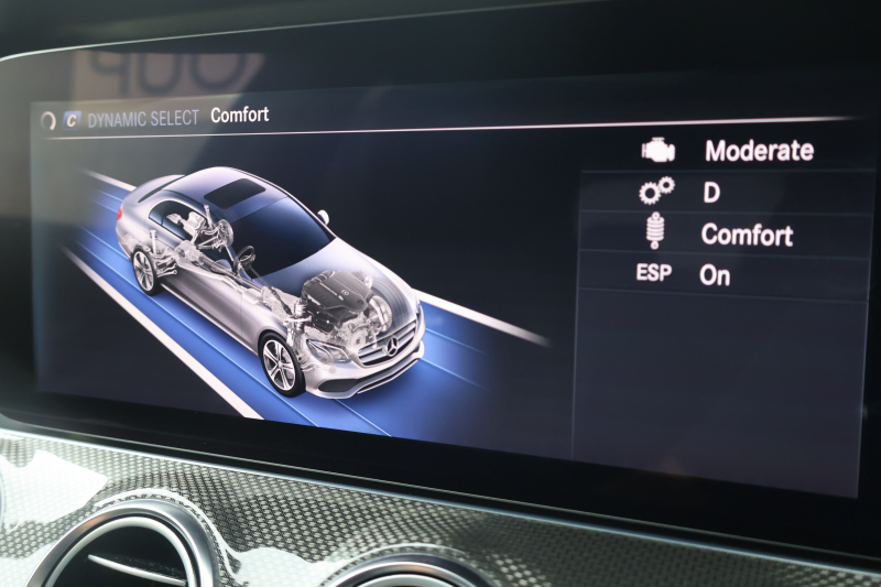 AMG Eクラス E43 4MATIC　ｴｸｽｸﾙｰｼﾌﾞPKG ﾚｰﾀﾞｰｾｰﾌﾃｨPKG ｴｱﾊﾞﾗﾝｽPKG 黒ﾅｯﾊﾟ革 ｼｰﾄﾋｰﾀｰ ﾍﾞﾝﾁﾚｰﾀｰ 純正12.3ｲﾝﾁﾅﾋﾞ地ﾃﾞｼﾞ 360°ｶﾒﾗ Burmesterｻﾗｳﾝﾄﾞ AppleCarPlay Android Auto ﾌｯﾄﾄﾗﾝｸOP ﾏﾙﾁﾋﾞｰﾑLED AMG20AW　2年保証