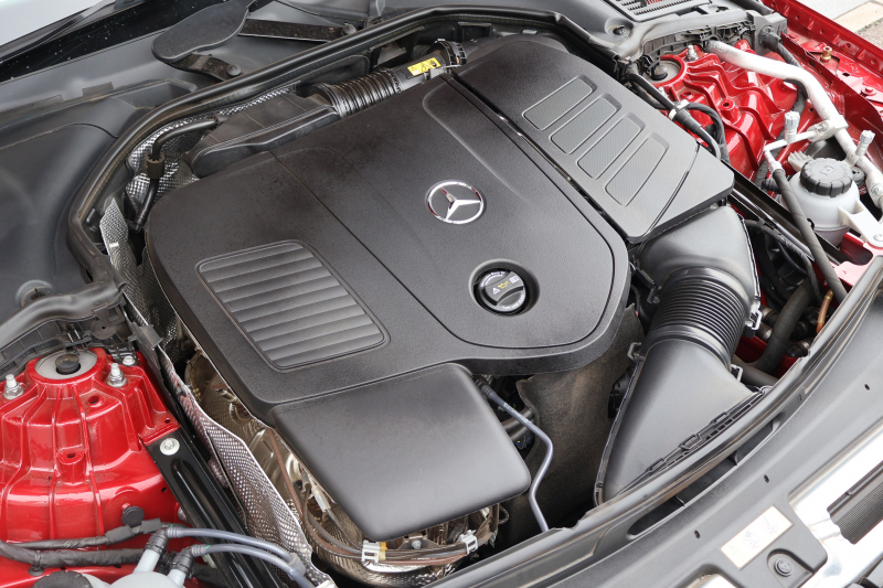 メルセデスベンツ Cクラス C200 ｽﾃｰｼｮﾝﾜｺﾞﾝ AVG(ISG搭載ﾓﾃﾞﾙ)　ﾚｻﾞｰｴｸｽｸﾙｰｼﾌﾞPKG ﾄﾞﾗｲﾊﾞｰｽﾞPKG AMGﾗｲﾝPKG ﾍﾞｰｼｯｸPKG ﾚｰﾀﾞｰｾｰﾌﾃｨPKG 1ｵｰﾅｰ ﾊﾟﾉﾗﾏSR 黒革 ｼｰﾄﾋｰﾀｰ  MBUX ARﾅﾋﾞ地ﾃﾞｼﾞ 360度ｶﾒﾗ  HUD  ﾘｱｱｸｽﾙｽﾃｱﾘﾝｸﾞ AMG18ｲﾝﾁAW　新車保証