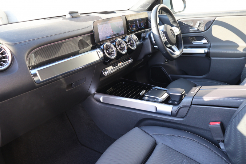 AMG GLB GLB35 4MATIC　AMGｱﾄﾞﾊﾞﾝｽﾄﾞPKG ﾅﾋﾞｹﾞｰｼｮﾝPKG ｴﾅｼﾞｬｲｼﾞﾝｸﾞPKGPLUS ﾚｰﾀﾞｰｾｰﾌﾃｨPKG 1ｵｰﾅｰ ﾊﾟﾉﾗﾐｯｸSR 灰/黒革ｼｰﾄ ｼｰﾄﾋｰﾀｰ ﾍﾞﾝﾁﾚｰﾀｰ MBUX 10.25ｲﾝﾁﾅﾋﾞ地ﾃﾞｼﾞ 360度ｶﾒﾗ ﾜｲﾔﾚｽﾁｬｰｼﾞﾝｸﾞ HUD AMG19AW　2年保証