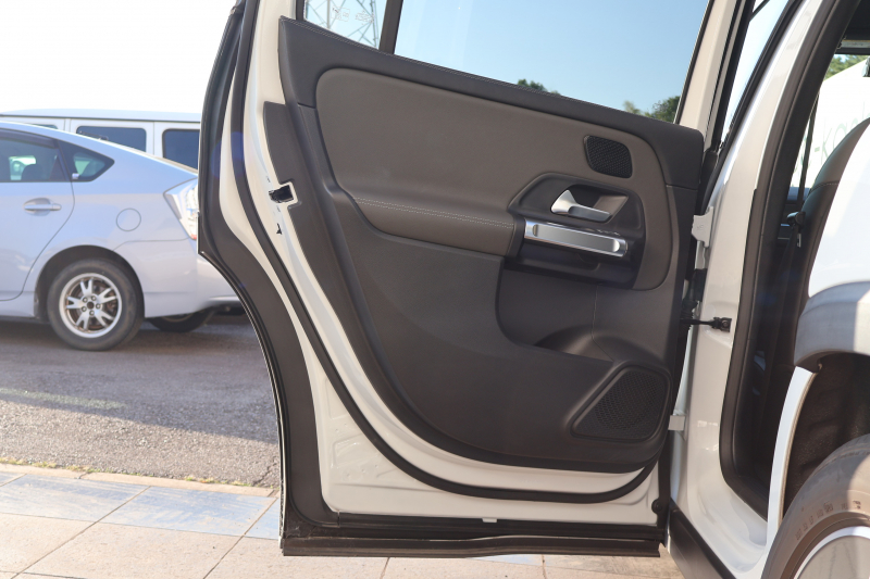 AMG GLB GLB35 4MATIC　AMGｱﾄﾞﾊﾞﾝｽﾄﾞPKG ﾅﾋﾞｹﾞｰｼｮﾝPKG ｴﾅｼﾞｬｲｼﾞﾝｸﾞPKGPLUS ﾚｰﾀﾞｰｾｰﾌﾃｨPKG 1ｵｰﾅｰ ﾊﾟﾉﾗﾐｯｸSR 灰/黒革ｼｰﾄ ｼｰﾄﾋｰﾀｰ ﾍﾞﾝﾁﾚｰﾀｰ MBUX 10.25ｲﾝﾁﾅﾋﾞ地ﾃﾞｼﾞ 360度ｶﾒﾗ ﾜｲﾔﾚｽﾁｬｰｼﾞﾝｸﾞ HUD AMG19AW　2年保証