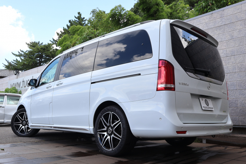メルセデスベンツ Vクラス V220d ｴｸｽｸﾙｰｼｰﾌﾞ ﾛﾝｸﾞ ﾌﾟﾗﾁﾅｽｲｰﾄ(受注生産ﾓﾃﾞﾙ)　ﾚｰﾀﾞｰｾｰﾌﾃｨPKG 1ｵｰﾅｰ ﾊﾟﾉﾗﾐｯｸSR 黒ﾅｯﾊﾟ革 2列目ｴｸｽｸﾙｰｼﾌﾞｼｰﾄ ｼｰﾄH ﾍﾞﾝﾁﾚｰﾀｰ MBUX 10.25ｲﾝﾁﾅﾋﾞ地ﾃﾞｼﾞ Burmesterｻﾗｳﾝﾄﾞ 冷蔵庫付ｾﾝﾀｰｺﾝｿｰﾙ AMG19AW　新車保証