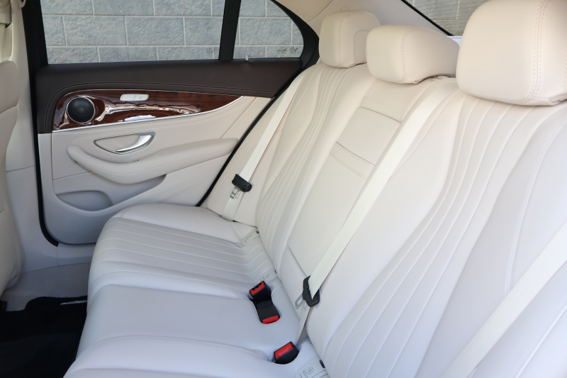 メルセデスベンツ Eクラス E400 4MATIC ｴｸｽｸﾙｰｼﾌﾞ　ﾚｰﾀﾞｰｾｰﾌﾃｨPKG ﾍﾞｰｼﾞｭﾅｯﾊﾟ革 ｼｰﾄﾋｰﾀｰ 純正12.3ｲﾝﾁﾅﾋﾞ地ﾃﾞｼﾞ 360°ｶﾒﾗ Applecarplay Android Auto 電動Rｹﾞｰﾄ ﾌｯﾄﾄﾗﾝｸOP ﾏﾙﾁﾋﾞｰﾑLED AIRBODYｻｽ 純正18AW　2年保証