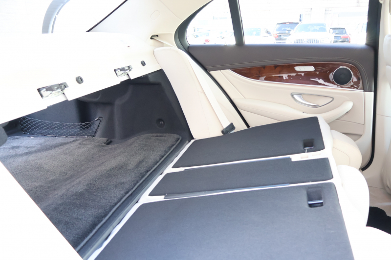 メルセデスベンツ Eクラス E400 4MATIC ｴｸｽｸﾙｰｼﾌﾞ　ﾚｰﾀﾞｰｾｰﾌﾃｨPKG ﾍﾞｰｼﾞｭﾅｯﾊﾟ革 ｼｰﾄﾋｰﾀｰ 純正12.3ｲﾝﾁﾅﾋﾞ地ﾃﾞｼﾞ 360°ｶﾒﾗ Applecarplay Android Auto 電動Rｹﾞｰﾄ ﾌｯﾄﾄﾗﾝｸOP ﾏﾙﾁﾋﾞｰﾑLED AIRBODYｻｽ 純正18AW　2年保証