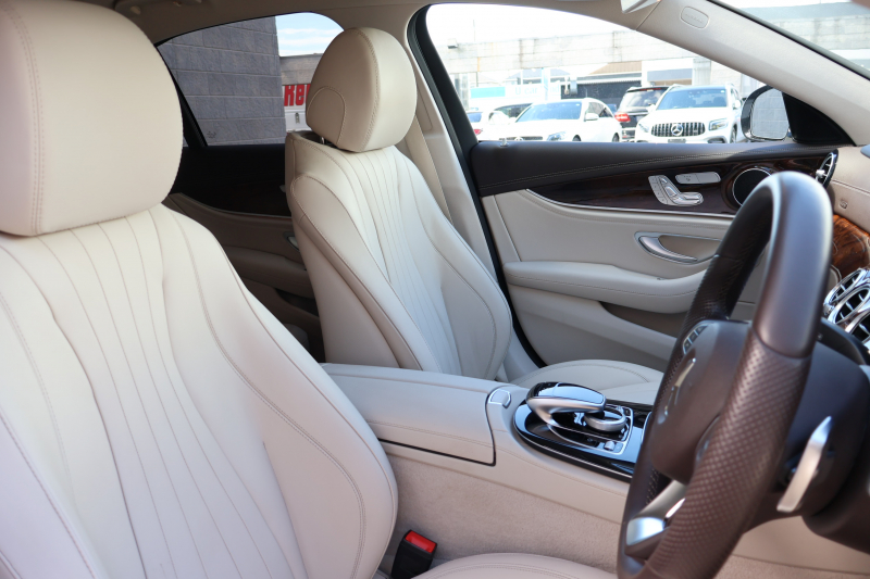 メルセデスベンツ Eクラス E400 4MATIC ｴｸｽｸﾙｰｼﾌﾞ　ﾚｰﾀﾞｰｾｰﾌﾃｨPKG ﾍﾞｰｼﾞｭﾅｯﾊﾟ革 ｼｰﾄﾋｰﾀｰ 純正12.3ｲﾝﾁﾅﾋﾞ地ﾃﾞｼﾞ 360°ｶﾒﾗ Applecarplay Android Auto 電動Rｹﾞｰﾄ ﾌｯﾄﾄﾗﾝｸOP ﾏﾙﾁﾋﾞｰﾑLED AIRBODYｻｽ 純正18AW　2年保証