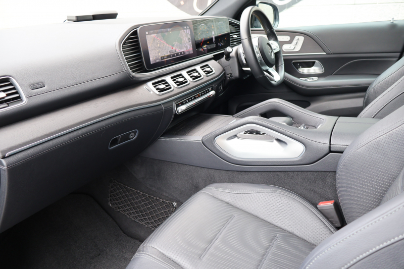 メルセデスベンツ GLE GLE400d 4MATIC ｸｰﾍﾟ ｽﾎﾟｰﾂ　E-ACTIVE BODY CONTROLPKG ﾚｰﾀﾞｰｾｰﾌﾃｨPKG ｴﾅｼﾞｬｲｼﾞﾝｸﾞPKG ﾊﾟﾉﾗﾏSR 黒ﾅｯﾊﾟ革 ｼｰﾄﾋｰﾀｰ ﾍﾞﾝﾁﾚｰﾀｰ 純正12.3ｲﾝﾁﾅﾋﾞTV MBUX Burmester ﾌｯﾄﾄﾗﾝｸOP 温冷ｶｯﾌﾟﾎﾙﾀﾞｰ HUD Rｸﾗｲﾒｰﾄ AMG21ｲﾝﾁAW　2年保証