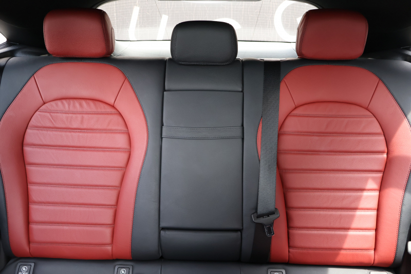 メルセデスベンツ GLCクーペ GLC220d 4MATIC ｸｰﾍﾟ AMGﾗｲﾝ　後期型 ﾚｻﾞｰｴｸｽｸﾙｰｼﾌﾞPKG ﾚｰﾀﾞｰｾｰﾌﾃｨPKG ｴﾅｼﾞｬｲｼﾞﾝｸﾞPKG 1ｵｰﾅｰ ｶﾞﾗｽSR ｸﾗﾝﾍﾞﾘｰ赤革ｼｰﾄ ｼｰﾄﾋｰﾀｰ MBUX 純正10.25ｲﾝﾁﾅﾋﾞ地ﾃﾞｼﾞ ｺｯｸﾋﾟｯﾄDisp AppleCarPlay HUD Rｸﾗｲﾒｰﾄ AMG19ｲﾝﾁAW　2年保証