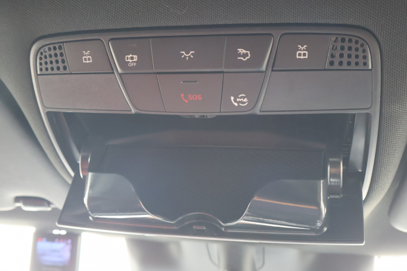 メルセデスベンツ GLCクーペ GLC220d 4MATIC ｸｰﾍﾟ AMGﾗｲﾝ　後期型 ﾚｻﾞｰｴｸｽｸﾙｰｼﾌﾞPKG ﾚｰﾀﾞｰｾｰﾌﾃｨPKG ｴﾅｼﾞｬｲｼﾞﾝｸﾞPKG 1ｵｰﾅｰ ｶﾞﾗｽSR ｸﾗﾝﾍﾞﾘｰ赤革ｼｰﾄ ｼｰﾄﾋｰﾀｰ MBUX 純正10.25ｲﾝﾁﾅﾋﾞ地ﾃﾞｼﾞ ｺｯｸﾋﾟｯﾄDisp AppleCarPlay HUD Rｸﾗｲﾒｰﾄ AMG19ｲﾝﾁAW　2年保証