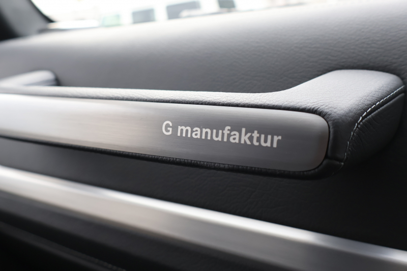 メルセデスベンツ Gクラス G400d AMGﾗｲﾝ G manufakturﾌﾟﾛｸﾞﾗﾑ　ﾗｸﾞｼﾞｭｱﾘｰPKG ﾚｰﾀﾞｰｾｰﾌﾃｨPKG ｶﾞﾗｽSR 灰ﾅｯﾊﾟ革 ｼｰﾄH ﾍﾞﾝﾁﾚｰﾀｰ 純正12.3ｲﾝﾁﾅﾋﾞ地ﾃﾞｼﾞ Burmesterｻﾗｳﾝﾄﾞ AppleCarPlay 360度ｶﾒﾗ  ｱﾀﾞﾌﾟﾃｨﾌﾞﾀﾞﾝﾋﾟﾝｸﾞ AMG20AW　2年保証