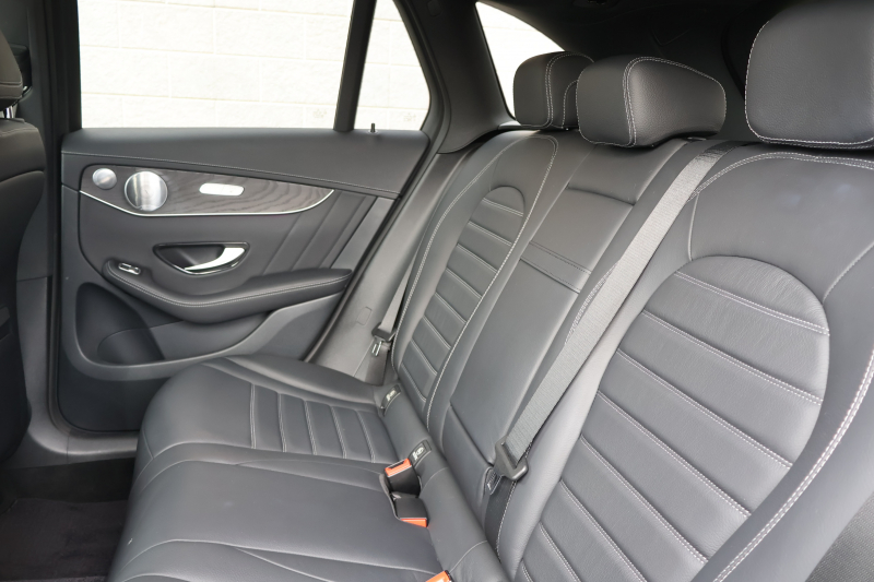 メルセデスベンツ GLC GLC220d 4MATIC AMGﾗｲﾝ　後期型 ﾚｻﾞｰｴｸｽｸﾙｰｼﾌﾞPKG ﾚｰﾀﾞｰｾｰﾌﾃｨPKG ｴｱﾊﾞﾗﾝｽPKG ﾊﾟﾉﾗﾐｯｸSR 黒革 ｼｰﾄﾋｰﾀ ﾍﾞﾝﾁﾚｰﾀ MBUX 純正10.25ｲﾝﾁﾅﾋﾞ地ﾃﾞｼﾞ ｺｯｸﾋﾟｯﾄDisp 360°ｶﾒﾗ Burmester ﾌｯﾄﾄﾗﾝｸOP HUD AMG19ｲﾝﾁAW　2年保証