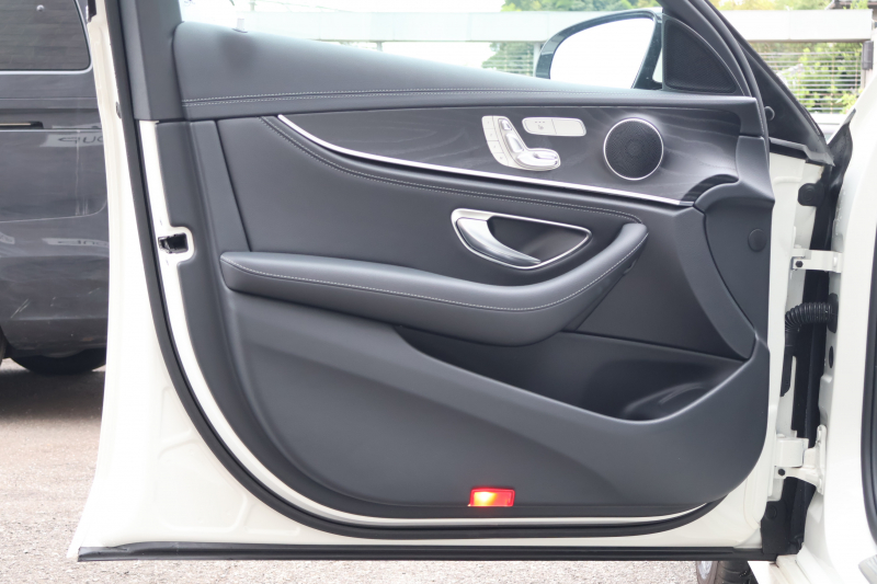 メルセデスベンツ Eクラス E250 ｽﾃｰｼｮﾝﾜｺﾞﾝ AVG ｽﾎﾟｰﾂ　AMGｽﾀｲﾘﾝｸﾞPKG ﾚｰﾀﾞｰｾｰﾌﾃｨPKG 黒ﾊｰﾌ革 ｼｰﾄﾋｰﾀｰ 純正ﾅﾋﾞ地ﾃﾞｼﾞ 360°ｶﾒﾗ Applecarplay Android Auto 電動Rｹﾞｰﾄ ﾌｯﾄﾄﾗﾝｸOP ﾏﾙﾁﾋﾞｰﾑLED HUD PTS AMG19AW　2年保証