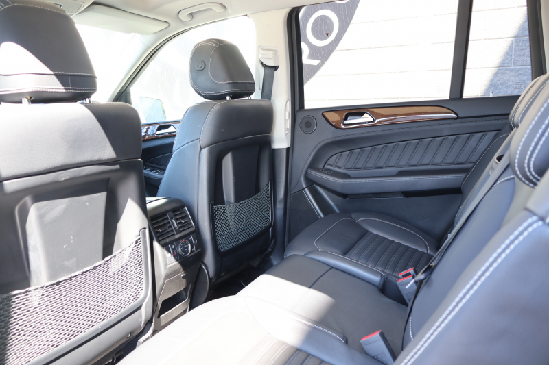 メルセデスベンツ GLS GLS350d 4MATIC ｽﾎﾟｰﾂ　ﾚｰﾀﾞｰｾｰﾌﾃｨPKG AMGｽﾀｲﾘﾝｸﾞ ﾊﾟﾉﾗﾐｯｸSR 黒ﾅｯﾊﾟ革 全席ｼｰﾄﾋｰﾀｰ 純正8ｲﾝﾁﾅﾋﾞ地ﾃﾞｼﾞ 360度ｶﾒﾗ 電動Rｹﾞｰﾄ harman/kardonﾛｼﾞｯｸ7ｻｳﾝﾄﾞｼｽﾃﾑ AppleCarPlay LEDﾍｯﾄﾞ ﾗﾝﾆﾝｸﾞﾎﾞｰﾄﾞ AMG21AW　2年保証