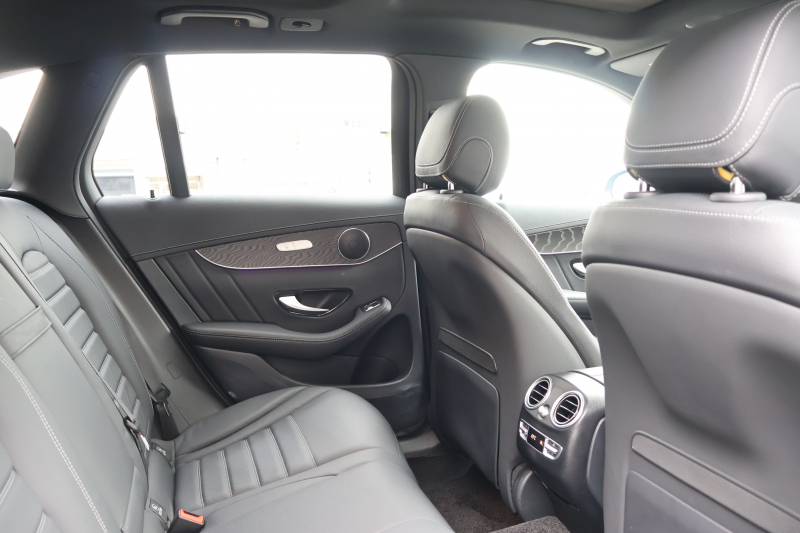 AMG GLC GLC43 4MATIC　後期型 ﾚｻﾞｰｴｸｽｸﾙｰｼﾌﾞPKG ﾚｰﾀﾞｰｾｰﾌﾃｨPKG ｴﾅｼﾞｬｲｼﾞﾝｸﾞPKG ﾊﾟﾉﾗﾏSR 黒革ｼｰﾄ ｼｰﾄﾋｰﾀ ﾍﾞﾝﾁﾚｰﾀ MBUX 純正10.25ｲﾝﾁﾅﾋﾞ地ﾃﾞｼﾞ ｺｯｸﾋﾟｯﾄDisp AppleCarPlay 360°ｶﾒﾗ PTS 電動Rｹﾞｰﾄ HUD AMG20ｲﾝﾁAW　2年保証