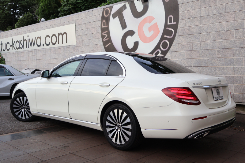 メルセデスベンツ Eクラス E400 4MATIC ｴｸｽｸﾙｰｼﾌﾞ　左ﾊﾝﾄﾞﾙ ｴｸｽｸﾙｰｼｰﾌﾞPKG ﾚｰﾀﾞｰｾｰﾌﾃｨPKG ﾊﾟﾉﾗﾐｯｸSR 黒ﾅｯﾊﾟ革 ｼｰﾄﾋｰﾀｰ ﾍﾞﾝﾁﾚｰﾀ 純正12.3ｲﾝﾁﾅﾋﾞ地ﾃﾞｼﾞ 360°ｶﾒﾗ Burmesterｻﾗｳﾝﾄﾞ Applecarplay Android Auto ﾌｯﾄﾄﾗﾝｸOP ﾏﾙﾁﾋﾞｰﾑLED PTS 専用18AW　2年保証