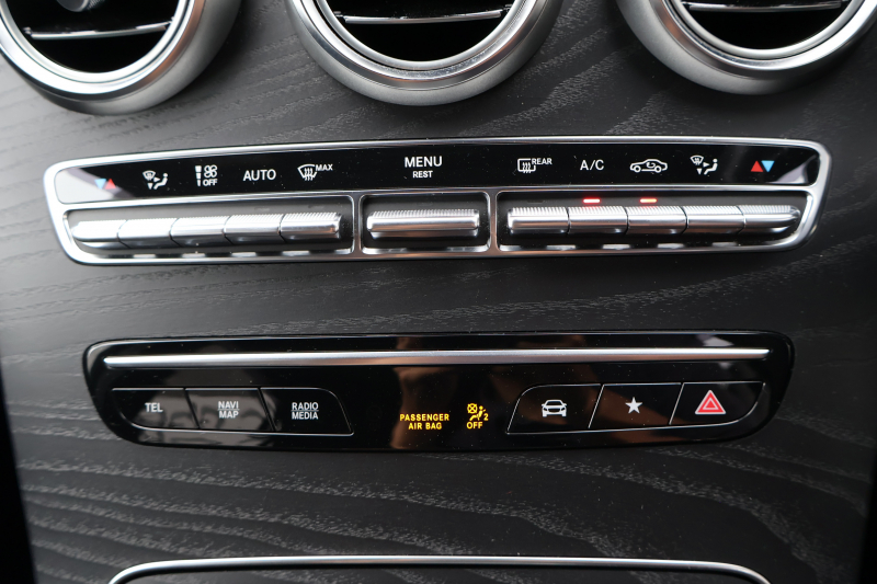 AMG GLC GLC43 4MATIC　後期 ﾚｻﾞｰｴｸｽｸﾙｰｼﾌﾞPKG ﾚｰﾀﾞｰｾｰﾌﾃｨPKG ｴｱﾊﾞﾗﾝｽPKG 1ｵｰﾅｰ ﾊﾟﾉﾗﾏSR 黒革ｼｰﾄ ｼｰﾄﾋｰﾀ ﾍﾞﾝﾁﾚｰﾀ MBUX 純正10.25ｲﾝﾁﾅﾋﾞ地ﾃﾞｼﾞ ｺｯｸﾋﾟｯﾄDisp 360°ｶﾒﾗ Burmester PTS 電動Rｹﾞｰﾄ HUD AMG20ｲﾝﾁAW　2年保証