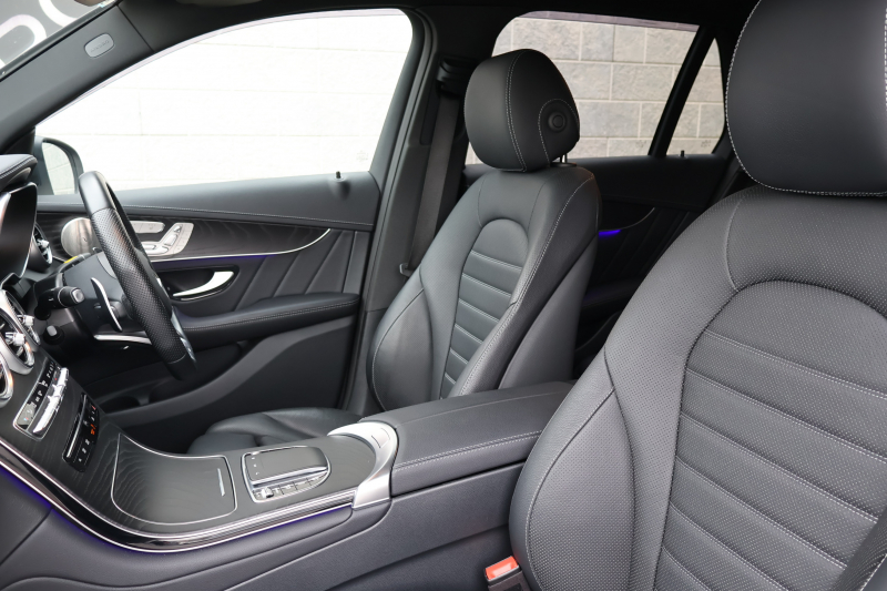 AMG GLC GLC43 4MATIC　後期 ﾚｻﾞｰｴｸｽｸﾙｰｼﾌﾞPKG ﾚｰﾀﾞｰｾｰﾌﾃｨPKG ｴｱﾊﾞﾗﾝｽPKG 1ｵｰﾅｰ ﾊﾟﾉﾗﾏSR 黒革ｼｰﾄ ｼｰﾄﾋｰﾀ ﾍﾞﾝﾁﾚｰﾀ MBUX 純正10.25ｲﾝﾁﾅﾋﾞ地ﾃﾞｼﾞ ｺｯｸﾋﾟｯﾄDisp 360°ｶﾒﾗ Burmester PTS 電動Rｹﾞｰﾄ HUD AMG20ｲﾝﾁAW　2年保証