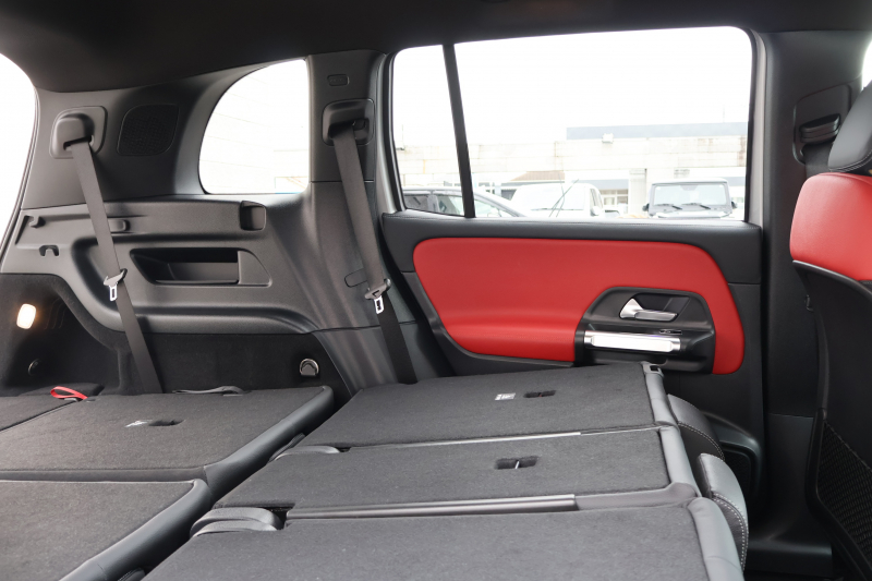 AMG GLB GLB35 4MATIC　AMGﾊﾟﾌｫｰﾏﾝｽｽﾃｱﾘﾝｸﾞ＆ﾄﾞﾗｲﾌﾞｺﾝﾄﾛｰﾙｽｲｯﾁ ｱﾄﾞﾊﾞﾝｽﾄﾞPKG ﾚｰﾀﾞｰｾｰﾌﾃｨPKG ﾊﾟﾉﾗﾐｯｸSR 赤/黒革ｼｰﾄ ｼｰﾄﾋｰﾀｰ MBUX 10.25ｲﾝﾁﾅﾋﾞ地ﾃﾞｼﾞ 360度ｶﾒﾗ ﾜｲﾔﾚｽﾁｬｰｼﾞﾝｸﾞ HUD AMG19AW　新車保証