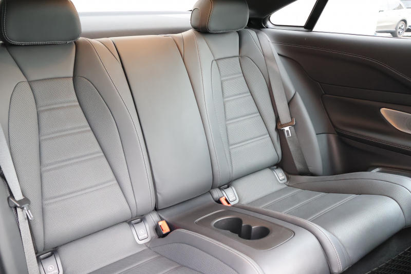 AMG Eクラス E53 4MATIC+ ｸｰﾍﾟ(ISG搭載ﾓﾃﾞﾙ)　中期型 ｴｸｽｸﾙｰｼﾌﾞPKG ｴｱﾊﾞﾗﾝｽPKG ﾚｰﾀﾞｰｾｰﾌﾃｨPKG 1ｵｰﾅｰ ﾊﾟﾉﾗﾏSR 黒ﾅｯﾊﾟ革 ｼｰﾄﾋｰﾀ ﾍﾞﾝﾁﾚｰﾀ 12.3ｲﾝﾁﾅﾋﾞ地ﾃﾞｼﾞ AppleCarPlay Burmester 360°ｶﾒﾗ HUD PTS AMG20ｲﾝﾁAW　2年保証