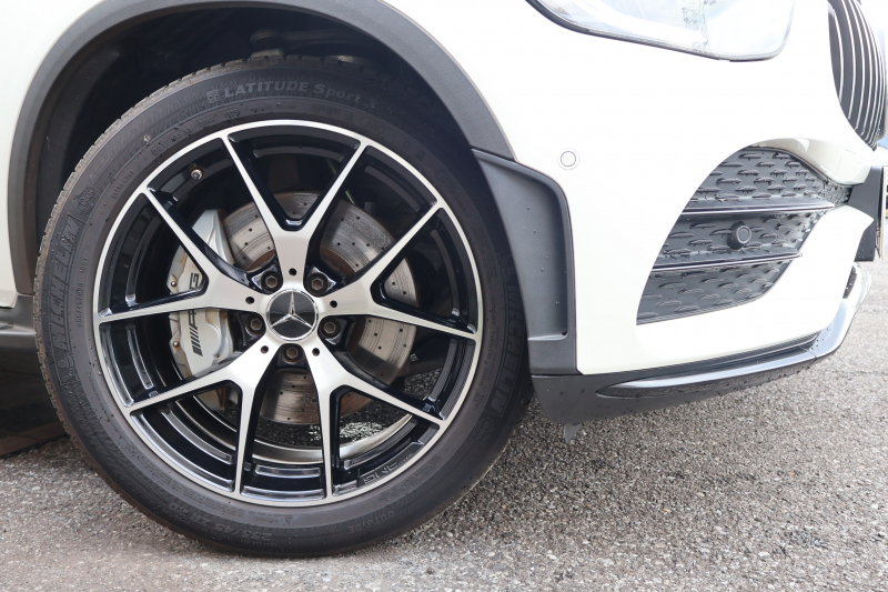 AMG GLCクーペ GLC43 4MATIC ｸｰﾍﾟ　後期 ﾚｻﾞｰｴｸｽｸﾙｰｼﾌﾞPKG ﾚｰﾀﾞｰｾｰﾌﾃｨPKG ｴｱﾊﾞﾗﾝｽPKG ｶﾞﾗｽSR 黒革ｼｰﾄ ｼｰﾄﾋｰﾀ ﾍﾞﾝﾁﾚｰﾀ 10.25ｲﾝﾁMBUXﾅﾋﾞ地ﾃﾞｼﾞ ｺｯｸﾋﾟｯﾄDisp 360°ｶﾒﾗ Burmester PTS 電動Rｹﾞｰﾄ HUD AMG20ｲﾝﾁAW　2年保証