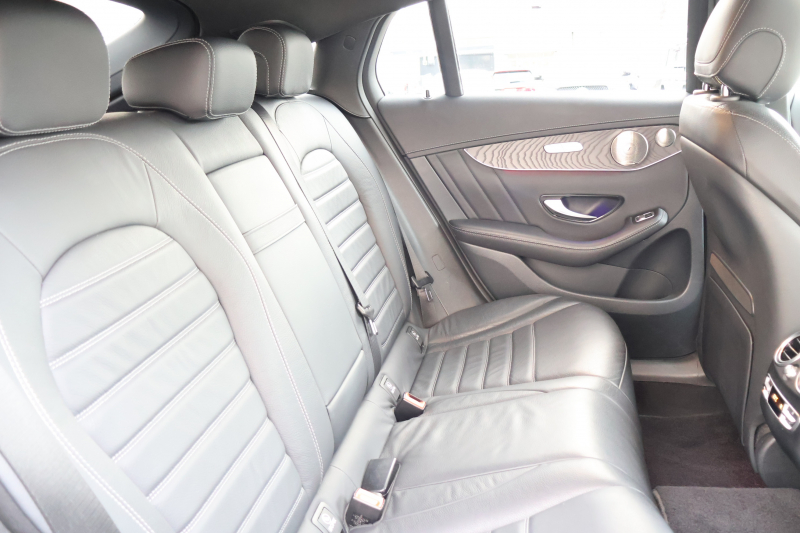 AMG GLCクーペ GLC43 4MATIC ｸｰﾍﾟ　後期 ﾚｻﾞｰｴｸｽｸﾙｰｼﾌﾞPKG ﾚｰﾀﾞｰｾｰﾌﾃｨPKG ｴｱﾊﾞﾗﾝｽPKG ｶﾞﾗｽSR 黒革ｼｰﾄ ｼｰﾄﾋｰﾀ ﾍﾞﾝﾁﾚｰﾀ 10.25ｲﾝﾁMBUXﾅﾋﾞ地ﾃﾞｼﾞ ｺｯｸﾋﾟｯﾄDisp 360°ｶﾒﾗ Burmester PTS 電動Rｹﾞｰﾄ HUD AMG20ｲﾝﾁAW　2年保証