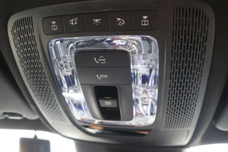 メルセデスベンツ GLB GLB200d 4MATIC　後期型 AMGﾗｲﾝPKG ｱﾄﾞﾊﾞﾝｽﾄﾞPKG ﾄﾞﾗｲﾋﾞﾝｸﾞｱｼｽﾀﾝｽPKG 1ｵｰﾅｰ ﾊﾟﾉﾗﾐｯｸSR ARTICO/MICROCUTｼｰﾄ ｼｰﾄﾋｰﾀｰ 10.25ｲﾝﾁMBUXﾅﾋﾞ地ﾃﾞｼﾞ Burmesterｻﾗｳﾝﾄﾞ HUD ﾜｲﾔﾚｽﾁｬｰｼﾞﾝｸﾞ ｱﾀﾞﾌﾟﾃｨﾌﾞｻｽﾍﾟﾝｼｮﾝ AMG20AW　新車保証