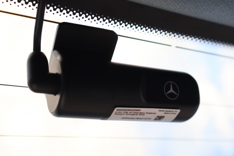 メルセデスベンツ GLB GLB200d 4MATIC　後期型 AMGﾗｲﾝPKG ｱﾄﾞﾊﾞﾝｽﾄﾞPKG ﾄﾞﾗｲﾋﾞﾝｸﾞｱｼｽﾀﾝｽPKG 1ｵｰﾅｰ ﾊﾟﾉﾗﾐｯｸSR ARTICO/MICROCUTｼｰﾄ ｼｰﾄﾋｰﾀｰ 10.25ｲﾝﾁMBUXﾅﾋﾞ地ﾃﾞｼﾞ Burmesterｻﾗｳﾝﾄﾞ HUD ﾜｲﾔﾚｽﾁｬｰｼﾞﾝｸﾞ ｱﾀﾞﾌﾟﾃｨﾌﾞｻｽﾍﾟﾝｼｮﾝ AMG20AW　新車保証