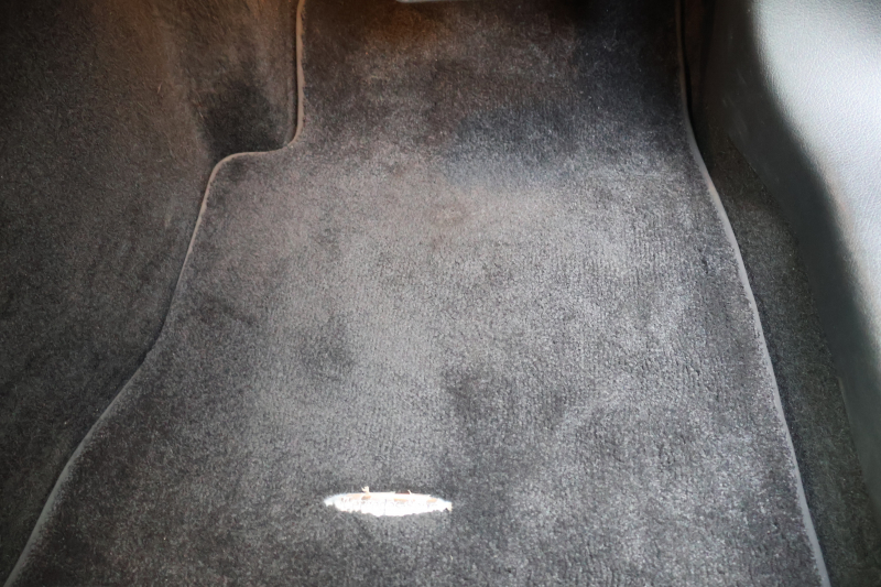 メルセデスベンツ GLB GLB200d 4MATIC　後期型 AMGﾗｲﾝPKG ｱﾄﾞﾊﾞﾝｽﾄﾞPKG ﾄﾞﾗｲﾋﾞﾝｸﾞｱｼｽﾀﾝｽPKG 1ｵｰﾅｰ ﾊﾟﾉﾗﾐｯｸSR ARTICO/MICROCUTｼｰﾄ ｼｰﾄﾋｰﾀｰ 10.25ｲﾝﾁMBUXﾅﾋﾞ地ﾃﾞｼﾞ Burmesterｻﾗｳﾝﾄﾞ HUD ﾜｲﾔﾚｽﾁｬｰｼﾞﾝｸﾞ ｱﾀﾞﾌﾟﾃｨﾌﾞｻｽﾍﾟﾝｼｮﾝ AMG20AW　新車保証