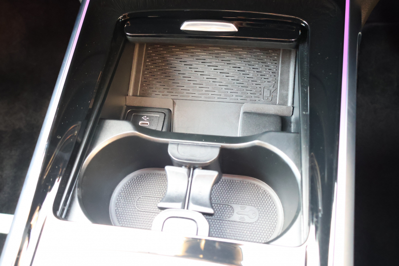 メルセデスベンツ GLB GLB200d 4MATIC　後期型 AMGﾗｲﾝPKG ｱﾄﾞﾊﾞﾝｽﾄﾞPKG ﾄﾞﾗｲﾋﾞﾝｸﾞｱｼｽﾀﾝｽPKG ﾊﾟﾉﾗﾐｯｸSR ARTICO/MICROCUTｼｰﾄ ｼｰﾄﾋｰﾀｰ 10.25ｲﾝﾁMBUXARﾅﾋﾞ地ﾃﾞｼﾞ Burmesterｻﾗｳﾝﾄﾞ HUD ﾜｲﾔﾚｽﾁｬｰｼﾞﾝｸﾞ ｱﾀﾞﾌﾟﾃｨﾌﾞｻｽﾍﾟﾝｼｮﾝ AMG20AW　新車保証