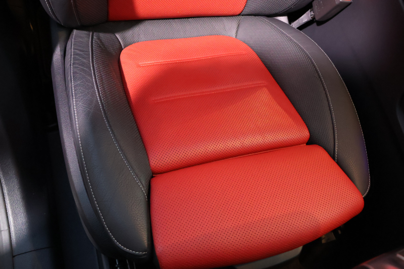 AMG GLB GLB35 4MATIC　AMGﾊﾟﾌｫｰﾏﾝｽPKG AMGｱﾄﾞﾊﾞﾝｽﾄﾞPKG ﾅﾋﾞｹﾞｰｼｮﾝPKG ﾚｰﾀﾞｰｾｰﾌﾃｨPKG 1ｵｰﾅｰ ﾊﾟﾉﾗﾐｯｸSR 赤/黒革ｼｰﾄ ｼｰﾄﾋｰﾀｰ ﾍﾞﾝﾁﾚｰﾀｰ MBUX 10.25ｲﾝﾁﾅﾋﾞ地ﾃﾞｼﾞ 360度ｶﾒﾗ ﾌｯﾄﾄﾗﾝｸOP ﾜｲﾔﾚｽﾁｬｰｼﾞﾝｸﾞ HUD AMG19AW　2年保証