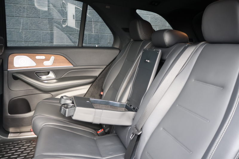 メルセデスベンツ GLE GLE450 4MATIC ｽﾎﾟｰﾂ(ISG搭載ﾓﾃﾞﾙ)　AMGｽﾀｲﾘﾝｸﾞPKG ﾚｰﾀﾞｰｾｰﾌﾃｨPKG ｴﾅｼﾞｬｲｼﾞﾝｸﾞPKG ﾊﾟﾉﾗﾏSR 黒ﾅｯﾊﾟ革 ｼｰﾄﾋｰﾀｰ ﾍﾞﾝﾁﾚｰﾀｰ MBUX純正12.3ｲﾝﾁﾅﾋﾞTV 360°ｶﾒﾗ Burmester 温冷機能付ｶｯﾌﾟﾎﾙﾀﾞｰ HUD ﾏﾙﾁﾋﾞｰﾑLED AMG20ｲﾝﾁAW　2年保証