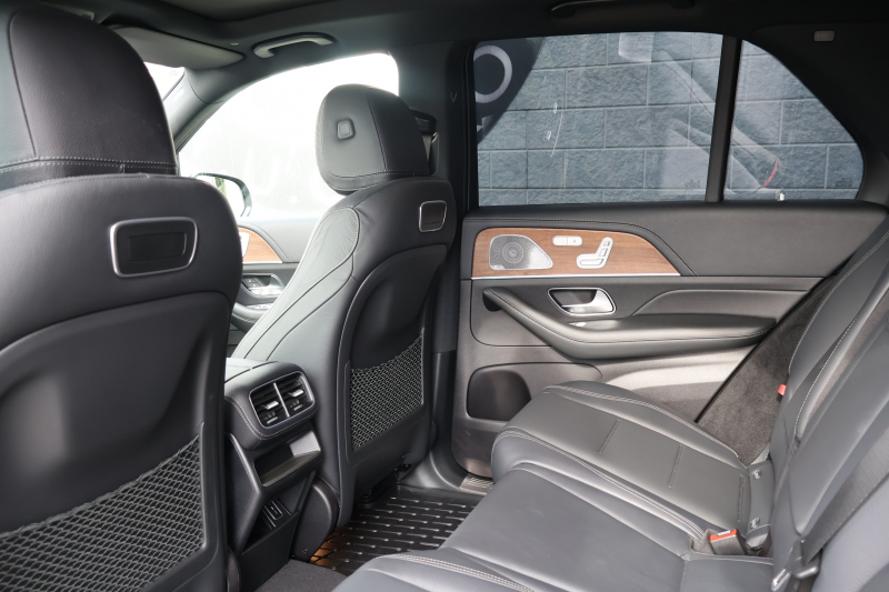 メルセデスベンツ GLE GLE450 4MATIC ｽﾎﾟｰﾂ(ISG搭載ﾓﾃﾞﾙ)　AMGｽﾀｲﾘﾝｸﾞPKG ﾚｰﾀﾞｰｾｰﾌﾃｨPKG ｴﾅｼﾞｬｲｼﾞﾝｸﾞPKG ﾊﾟﾉﾗﾏSR 黒ﾅｯﾊﾟ革 ｼｰﾄﾋｰﾀｰ ﾍﾞﾝﾁﾚｰﾀｰ MBUX純正12.3ｲﾝﾁﾅﾋﾞTV 360°ｶﾒﾗ Burmester 温冷機能付ｶｯﾌﾟﾎﾙﾀﾞｰ HUD ﾏﾙﾁﾋﾞｰﾑLED AMG20ｲﾝﾁAW　2年保証