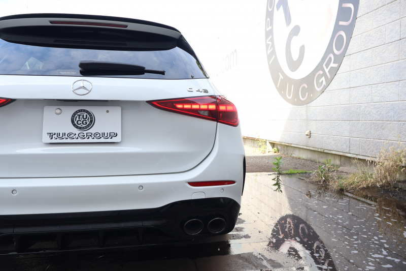 AMG Cクラス C43 4MATIC ｽﾃｰｼｮﾝﾜｺﾞﾝ (BSG搭載ﾓﾃﾞﾙ)　ﾚｻﾞｰｴｸｽｸﾙｰｼﾌﾞPKG ﾚｰﾀﾞｰｾｰﾌﾃｨPKG ﾊﾟﾉﾗﾏSR ｼｴﾅﾌﾞﾗｳﾝ/ﾌﾞﾗｯｸ革 ｼｰﾄﾋｰﾀｰ  ﾍﾞﾝﾁﾚｰﾀｰ MBUX ARﾅﾋﾞ地ﾃﾞｼﾞ AppleCarPlay Burmester 360度ｶﾒﾗ  HUD  ﾘｱｱｸｽﾙｽﾃｱﾘﾝｸﾞ AMG19ｲﾝﾁAW　新車保証